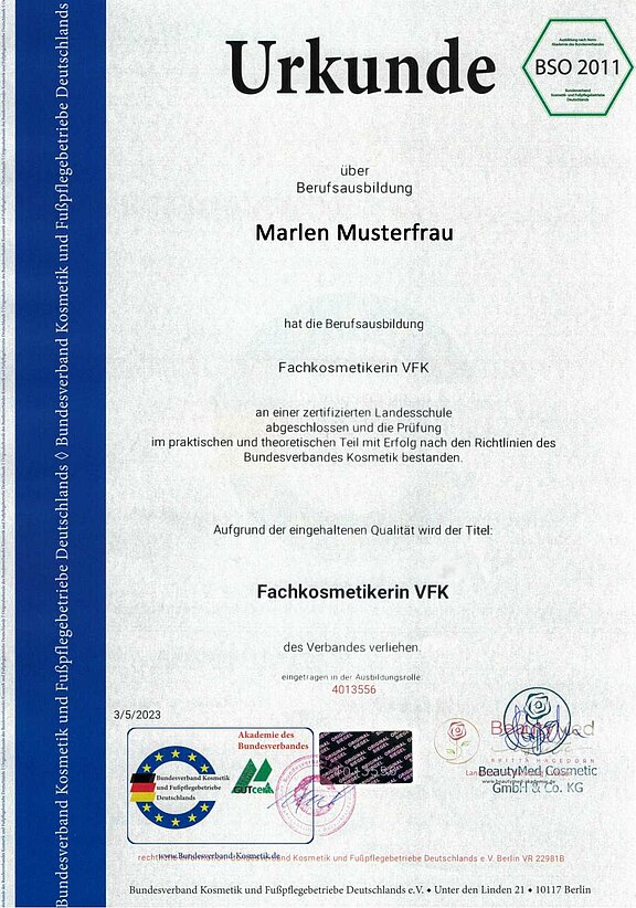 Urkunde-Muster-Fachkosmetikerin-202305-web.jpg 